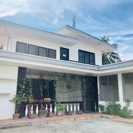 Guesthouse Storyshare Apas